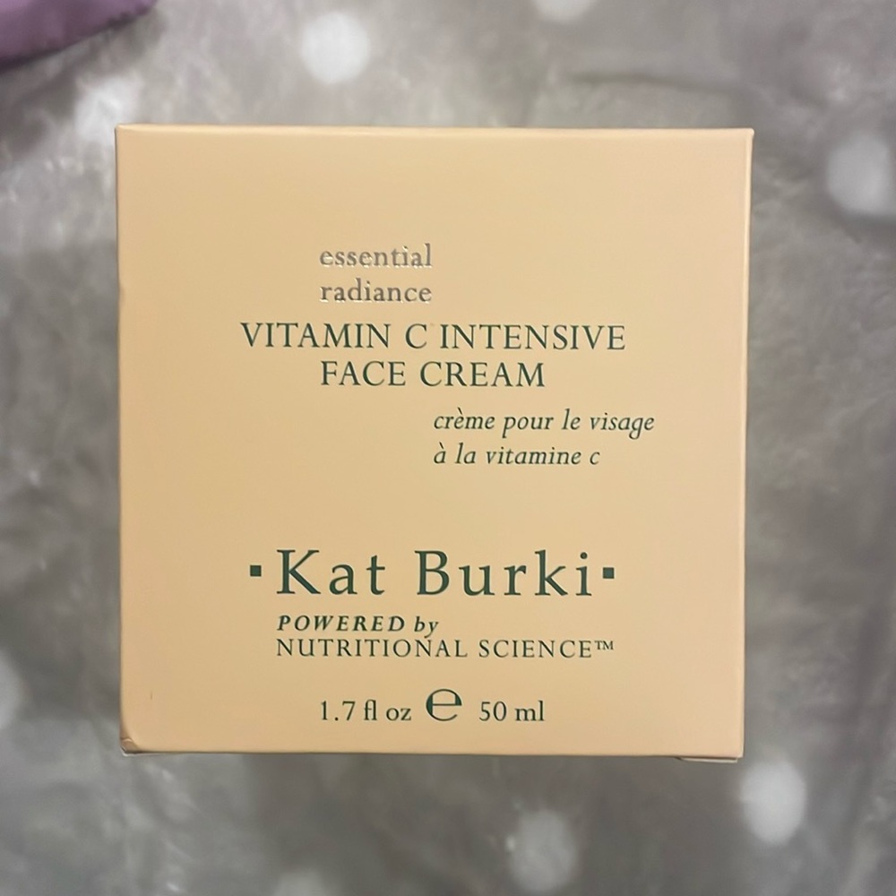 Kat burki vitamin c face cream
